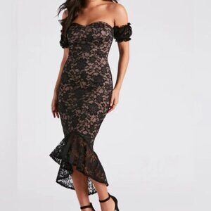 Lace sweetheart neck strapless midi mermaid dress